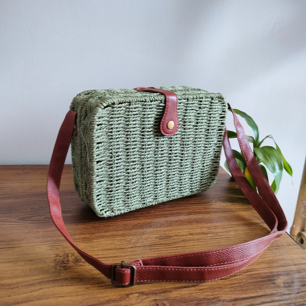 Boho Rattan Structured Bag - Picture 13 of 16